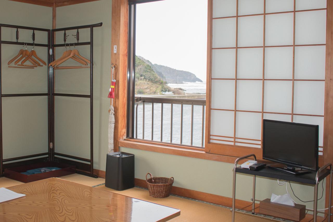 Nekozaki Hotel Toyooka  Bagian luar foto